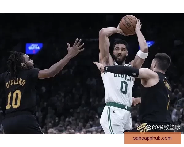 皮尔斯谈双探花组合：塔图姆需独处调整 布朗成MVP赛季领军人物